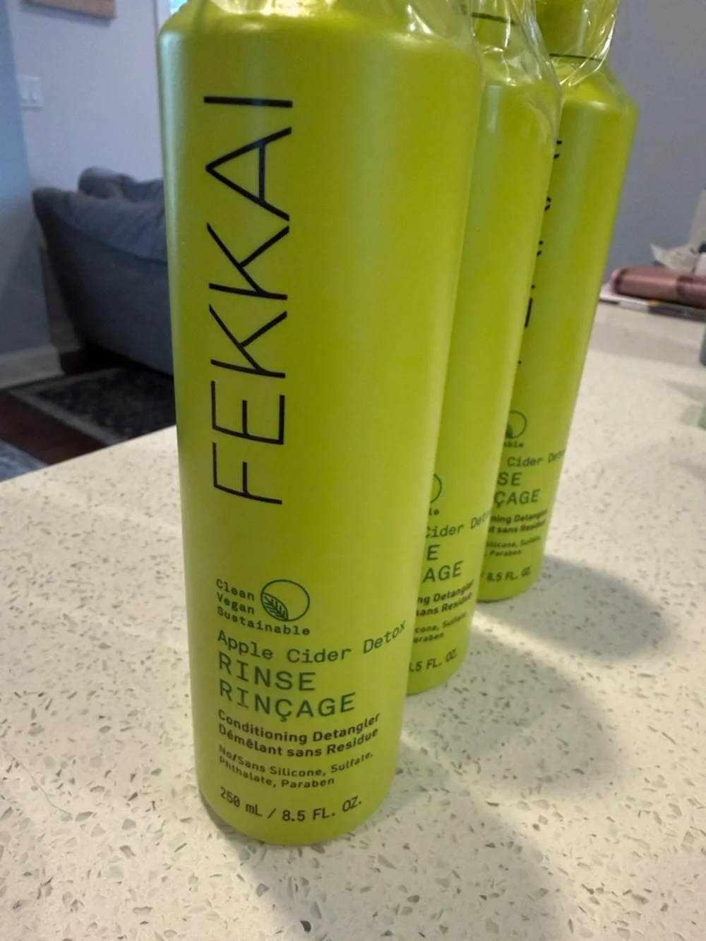 *NEW 8.5oz* Fekkai Apple Cider Detox Rinse